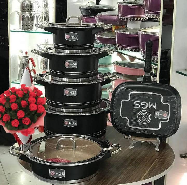 رنگ مشکی