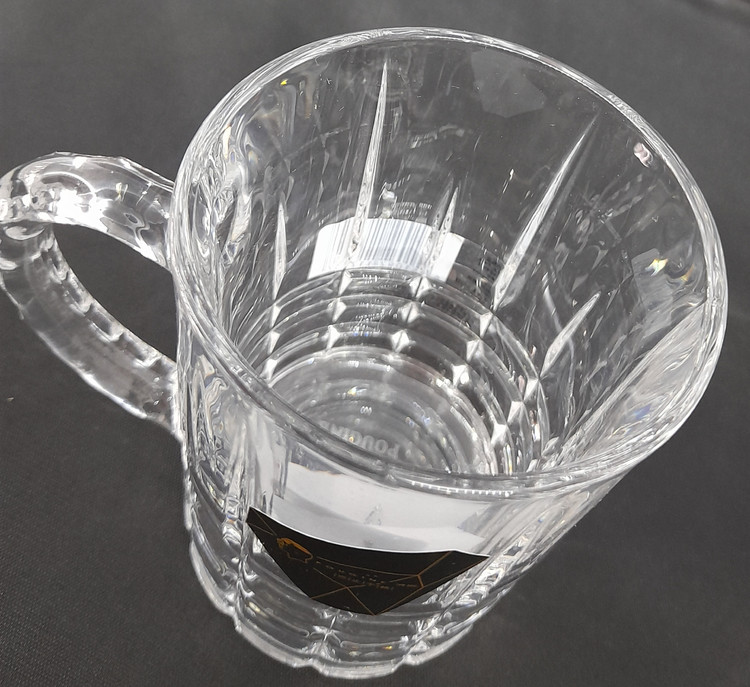 لیوان دسته دار pougine در ۲طرح شطرنجی